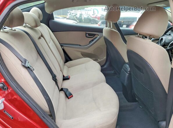 5NPDH4AEXGH656618 2016 HYUNDAI ELANTRA Красный Вид задних сидений