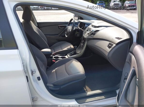 5NPDH4AEXGH667313 2016 HYUNDAI ELANTRA White Front interior view