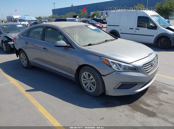 5NPE24AF0GH306090 2016 HYUNDAI SONATA Серебряный Передняя правая четверть