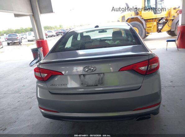 5NPE24AF2GH402917 2016 HYUNDAI SONATA Серебряный 