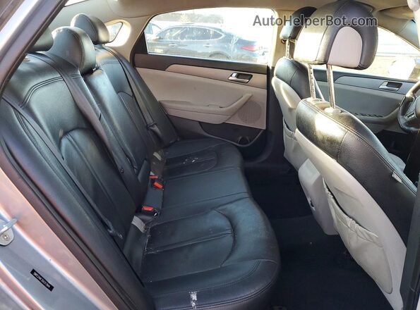 5NPE24AF3GH317844 2016 HYUNDAI SONATA Серебряный Вид задних сидений