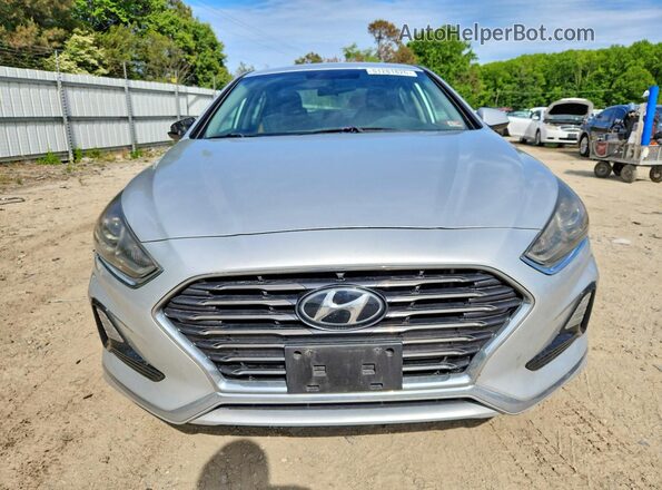 5NPE24AF3JH718480 2018 HYUNDAI SONATA Silver წინა ხედი