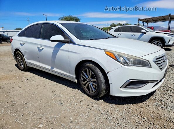 5NPE24AF4GH372965 2016 HYUNDAI SONATA Белый Передняя правая четверть