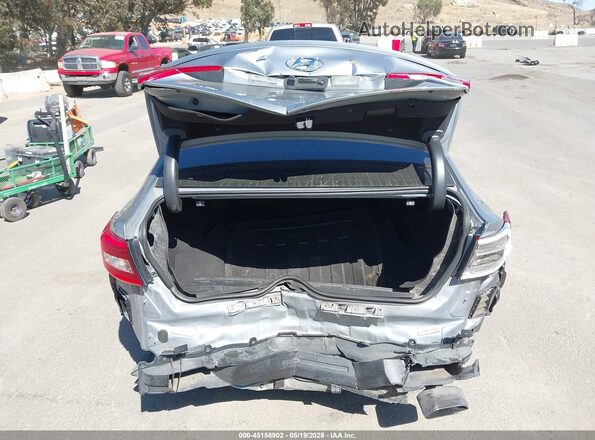 5NPE24AF5GH347895 2016 HYUNDAI SONATA Серебряный Панорамный вид салона 360°