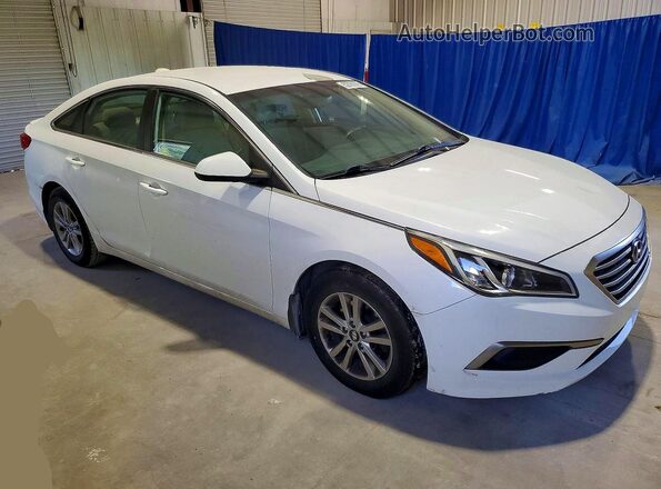 5NPE24AF7GH323565 2016 HYUNDAI SONATA White Przód prawy