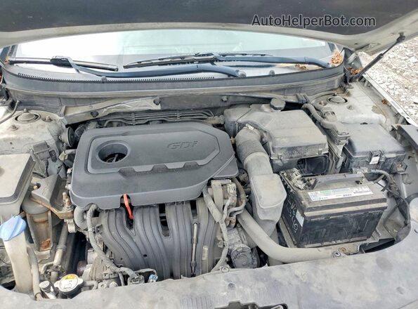 5NPE24AF8GH375254 2016 HYUNDAI SONATA Серебряный Вид задней части салона