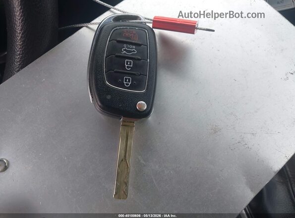 5NPE24AF8KH817698 2019 HYUNDAI SONATA White Vista del salpicadero