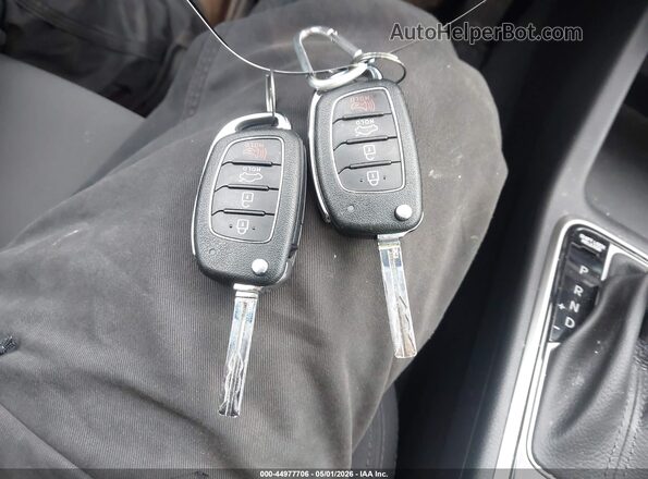 5NPE24AF9KH745331 2019 HYUNDAI SONATA White Widok deski rozdzielczej