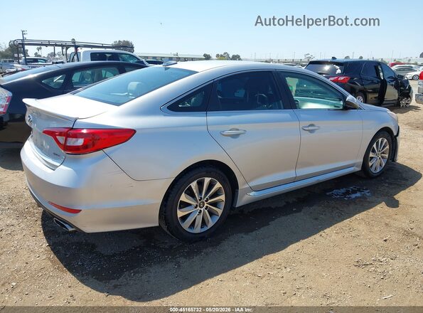 5NPE34AF1HH545808 2017 HYUNDAI SONATA Серебряный Задняя правая четверть