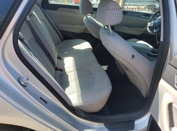 5NPE34AF2KH816785 2019 HYUNDAI SONATA Silver Вид задніх сидінь