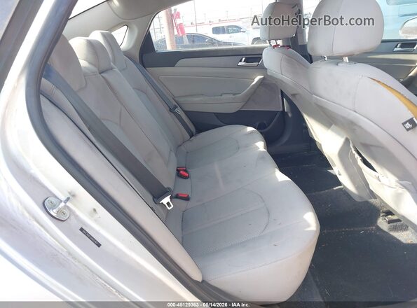 5NPE34AF3JH602967 2018 HYUNDAI SONATA Silver Widok naklejki z numerem VIN