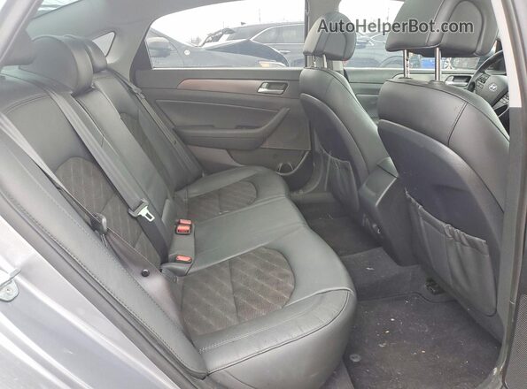 5NPE34AF4GH288707 2016 HYUNDAI SONOTA Silver Widok tylnych siedzeń