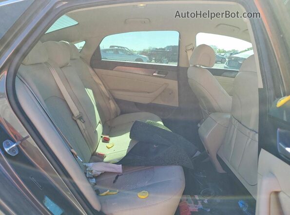 5NPE34AF5HH451348 2017 HYUNDAI SONATA Brown Widok tylnych siedzeń