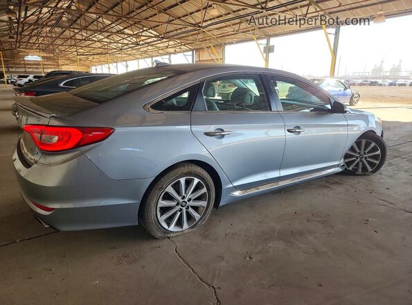 5NPE34AF8HH464708 2017 HYUNDAI SONATA Серебряный Задняя правая четверть