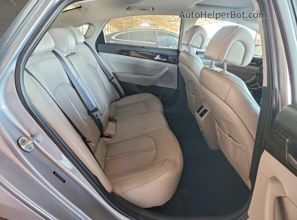 5NPE34AF8HH464708 2017 HYUNDAI SONATA Серебряный Вид задних сидений