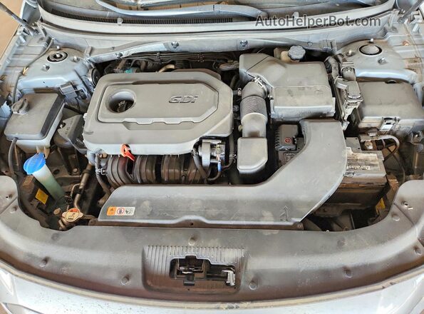 5NPE34AF8HH464708 2017 HYUNDAI SONATA Серебряный Вид задней части салона