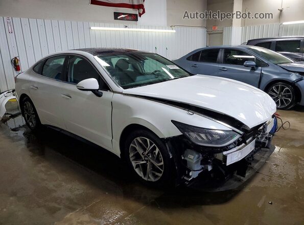 5NPEF4JA0MH090228 2021 HYUNDAI SONATA Белый Передняя правая четверть