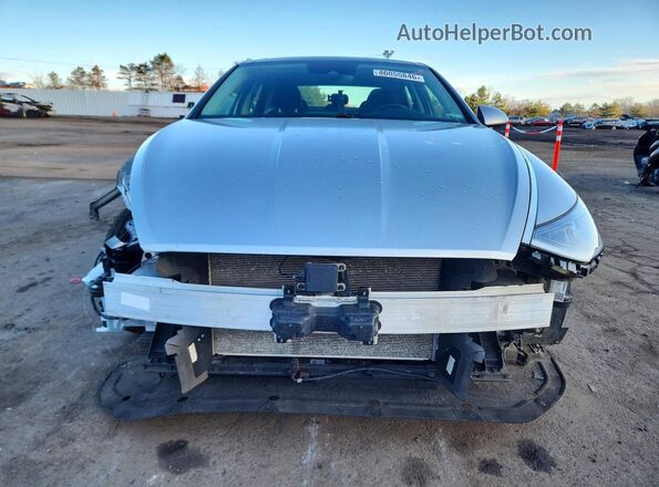 5NPEF4JA8MH090199 2021 HYUNDAI SONATA Серебряный Вид спереди