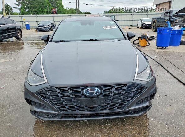 5NPEJ4J27LH011935 2020 HYUNDAI SONATA Угольный Вид спереди
