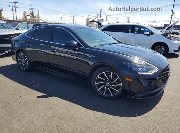 5NPEJ4J28LH050792 2020 HYUNDAI SONATA Черный Передняя правая четверть