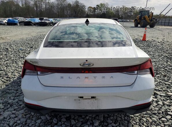 5NPLL4AG1MH048459 2021 HYUNDAI ELANTRA White უკანა ხედი