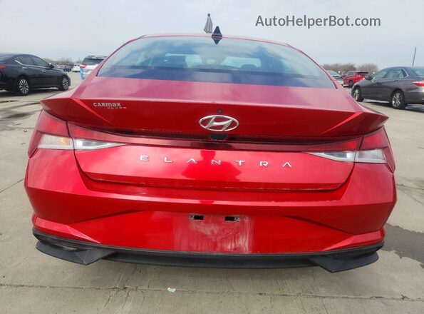 5NPLL4AG3MH043733 2021 HYUNDAI ELANTRA Красный Вид сзади