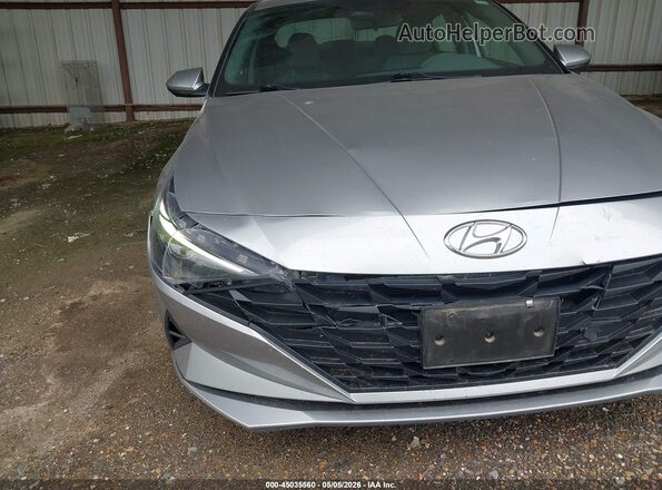 5NPLL4AG9MH047656 2021 HYUNDAI ELANTRA Серебряный Вид спереди