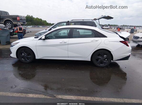 5NPLM4AG0PH113089 2023 HYUNDAI ELANTRA Белый Панорамный вид салона 360°