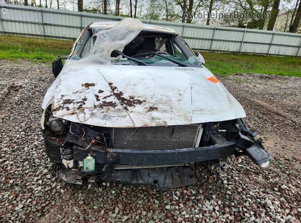 5NPLM4AG1MH012896 2021 HYUNDAI ELANTRA Белый Вид спереди