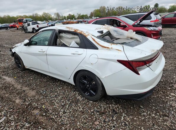 5NPLM4AG1MH012896 2021 HYUNDAI ELANTRA Белый 