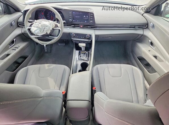 5NPLM4AG2PH105804 2023 HYUNDAI ELANTRA Белый Вид панели приборов