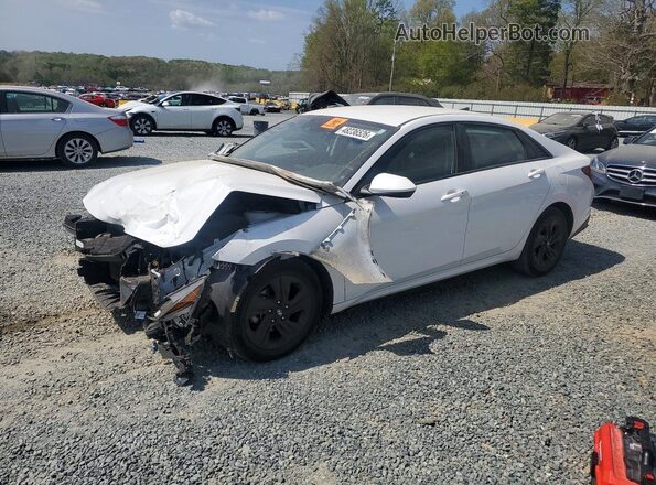 5NPLM4AG3MH018974 2021 HYUNDAI ELANTRA White Vista tres cuartos delantera izquierda
