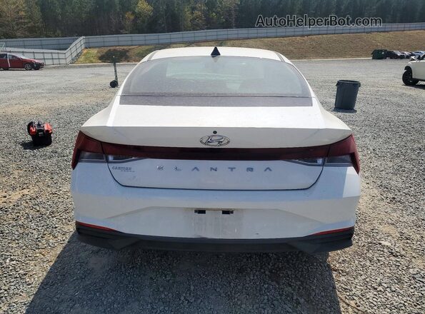 5NPLM4AG3MH018974 2021 HYUNDAI ELANTRA White Vista trasera