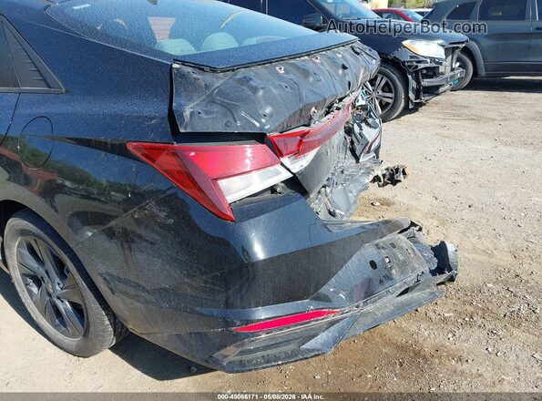 5NPLM4AG7MH022865 2021 HYUNDAI ELANTRA Черный Вид спереди