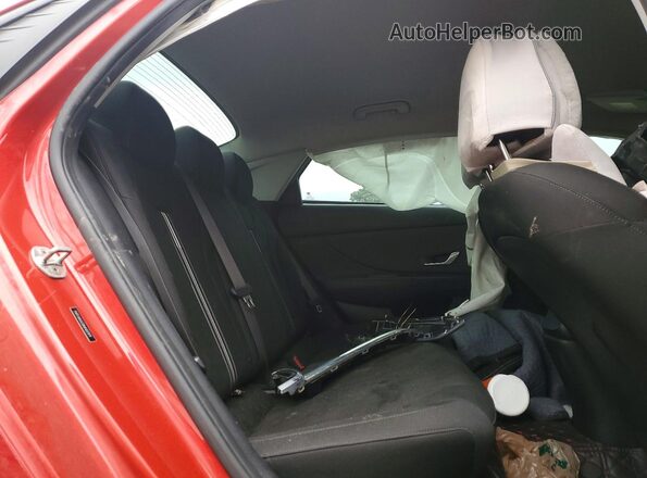 5NPLM4AG8MH017979 2021 HYUNDAI ELANTRA Красный Вид задних сидений