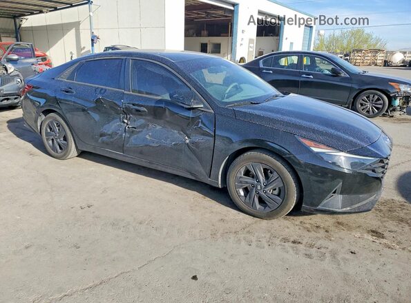 5NPLM4AG8PH094503 2023 HYUNDAI ELANTRA Черный Передняя правая четверть