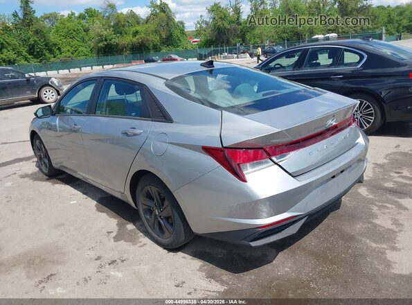 5NPLM4AGXNH077103 2022 HYUNDAI ELANTRA Серебряный Задняя левая четверть