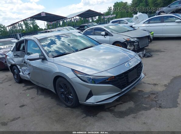 5NPLM4AGXNH077103 2022 HYUNDAI ELANTRA Серебряный Передняя правая четверть