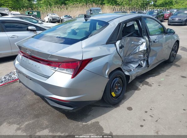 5NPLM4AGXNH077103 2022 HYUNDAI ELANTRA Серебряный Задняя правая четверть