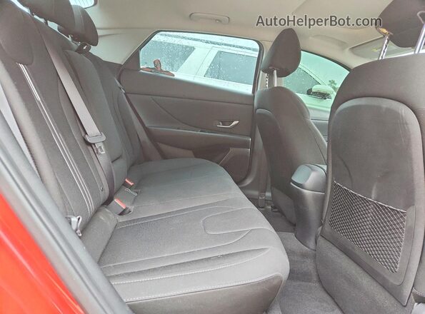 5NPLN4AG0MH043618 2021 HYUNDAI ELANTRA Red Вид задніх сидінь