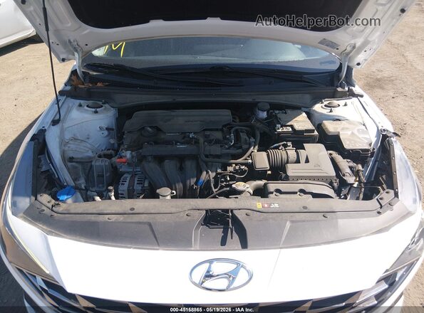 5NPLN4AG6MH030839 2021 HYUNDAI ELANTRA Белый Вид сзади