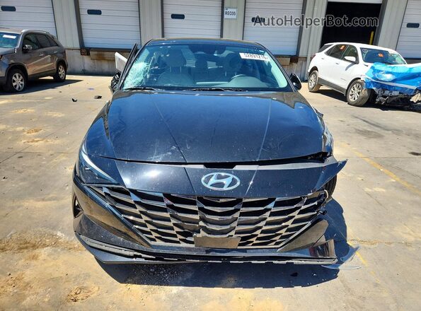 5NPLP4AG8MH014653 2021 HYUNDAI ELANTRA Черный Вид спереди