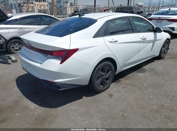 5NPLS4AG8NH056496 2022 HYUNDAI ELANTRA Белый Задняя правая четверть
