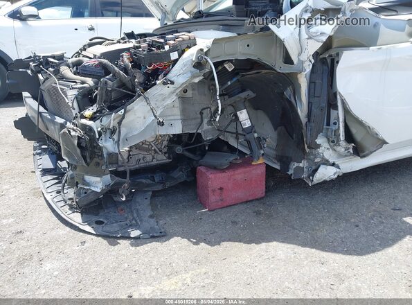 5NPLS4AG8NH056496 2022 HYUNDAI ELANTRA Белый Вид спереди