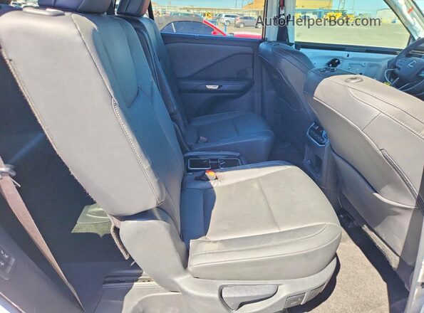 5TDAAAB60RS019683 2024 LEXUS TX Белый Вид задней части салона