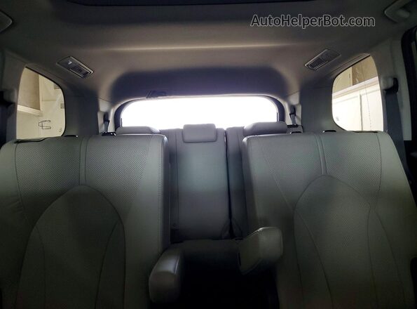 5TDACAB56SS042733 2025 TOYOTA GRAND Gray Вид задніх сидінь