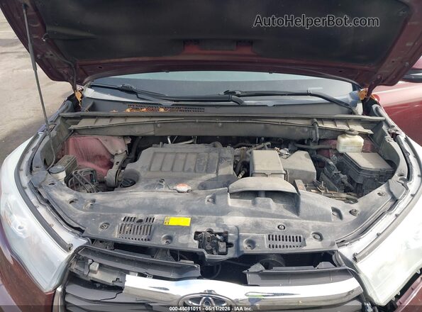 5TDBKRFH7GS233207 2016 TOYOTA LE Champagne Вид сзади