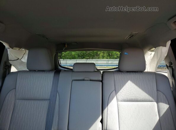 5TDBKRFHXGS233654 2016 TOYOTA HIGHLANDER Silver Widok tylnych siedzeń