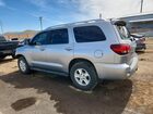 2018 Toyota Sequoia Sr5 Silver vin: 5TDBY5G11JS158407