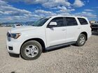 2018 Toyota Sequoia Sr5 White vin: 5TDBY5G13JS162135